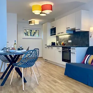 Promenade By Bestchoice - Self Check-in With Parking Option Apartmán